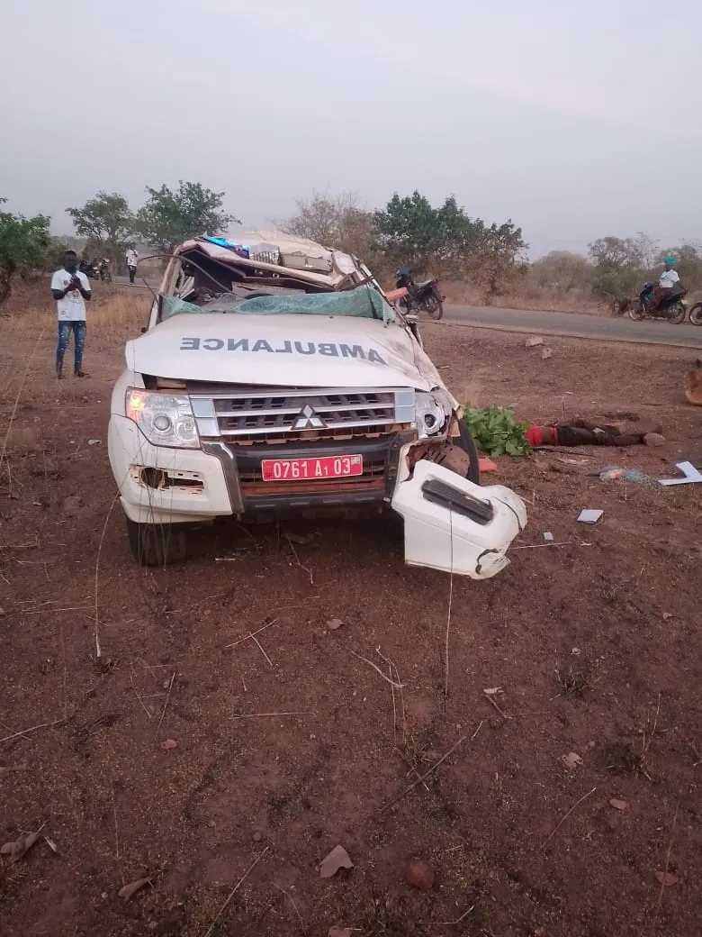 Commune de Périgban : un patient perd la vie et trois blessés dans un grave accident d’ambulance à Gorongorona